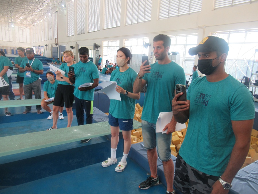 Qatar’s Mohammed Shewaiter (far right) and some of his fellow coaches at the OCA diving youth camp in Kuala Lumpur. © OCA