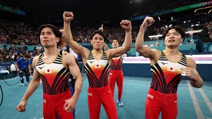 Japan edges China for men's team gold in artistic gymnastics