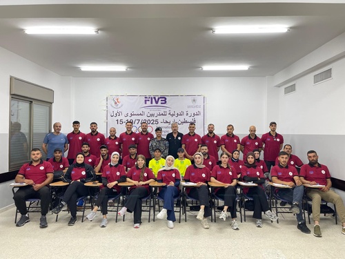 Olympic Solidarity volleyball course opens in Palestine