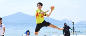 Korea develops beach handball for Sanya 2020