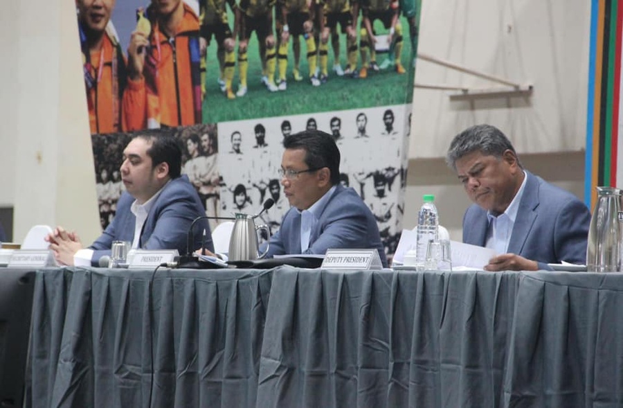 From left: Dato’ Mohd Nazifuddin (Secretary General), Tan Sri Dato’ Sri Mohamad Norza Zakaria (President) and Dato’ Seri Azim Zabidi (Deputy President). © Olympic Council of Malaysia @Olympic.Council.Malaysia