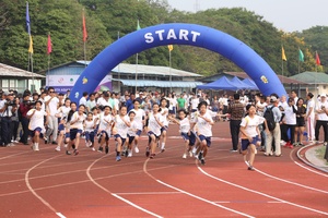 Myanmar’s Deputy Sports Minister opens Asian Games Fun Run in Yangon