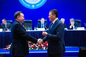 Kazakhstan NOC honours leading sports officials in country