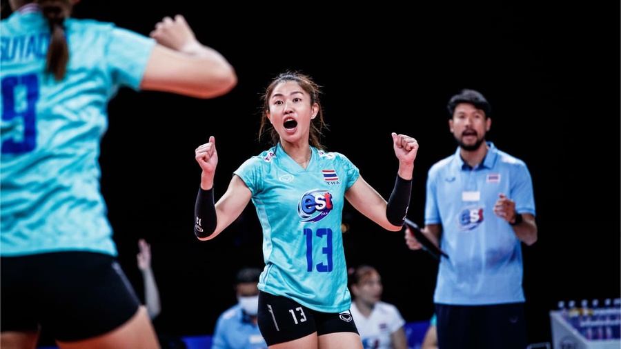 Thai setter Nootsara Tomkom has become the eighth volleyball player in the world to attract 1 million followers on Instagram. © Volleyball World