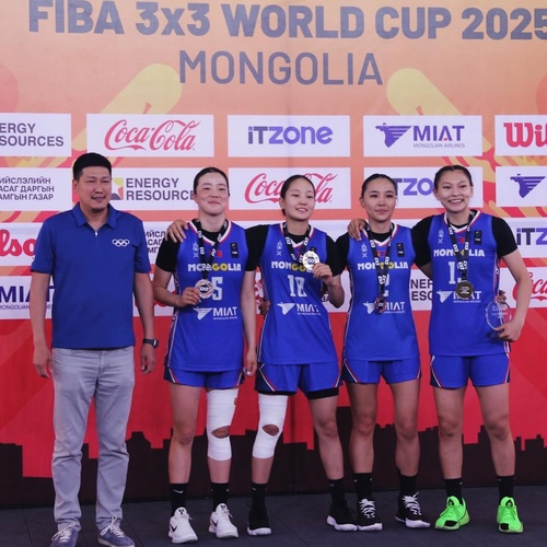 Mongolia NOC President congratulates women’s 3x3 basketball team on World Cup silver