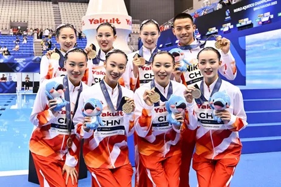 China adds artistic swimming acrobatic gold to diving collection