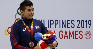 Philippines ends 10-year gold medal drought in SEA Games swimming