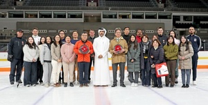 Ambassadors of Korea and Japan visit ice rink in Qatar