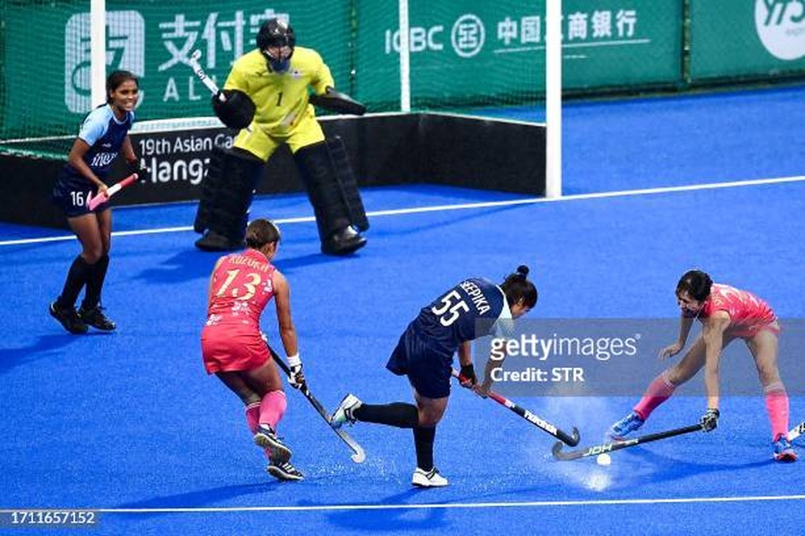 FIH moves women's hockey Olympic qualifier from China to India