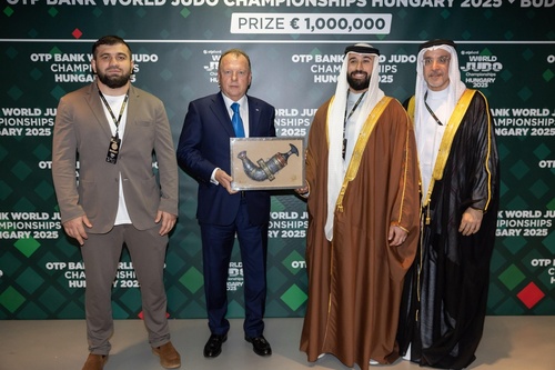 Bahrain NOC Secretary General attends World Judo Championships opening ceremony