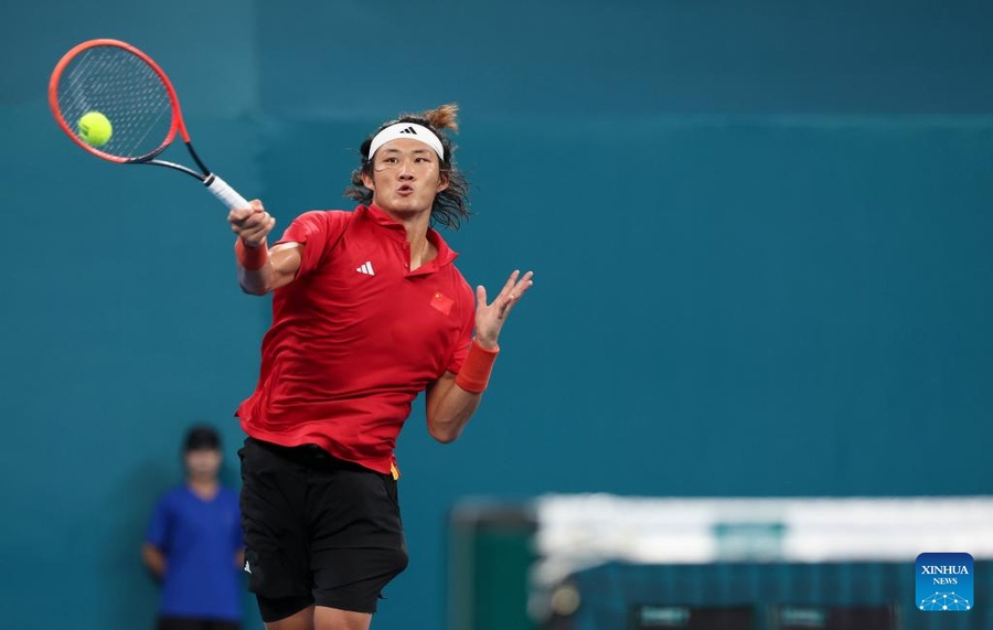 China’s Zhang rallies for Asian Games tennis gold after slow start