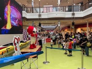 Canoe experience event promotes Aichi-Nagoya Asian Games