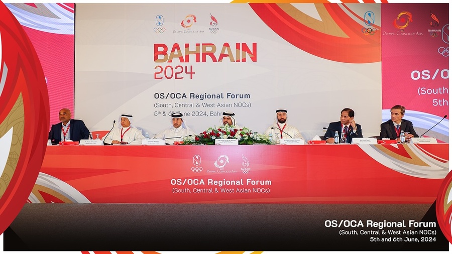 Captain Husain (second from left) at the OS/OCA Regional Forum in Bahrain.