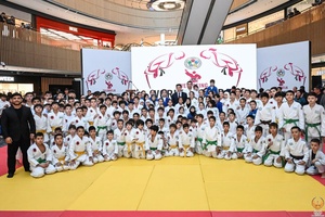 Uzbekistan NOC marks World Judo Day with festivities in shopping mall