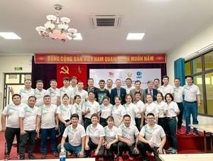 Vietnam NOC hosts technical course for weightlifting coaches