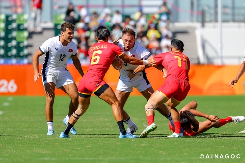 Defending champions Hong Kong, China roar into men’s rugby sevens semifinals