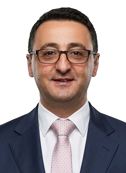Mr Youssef Khalil